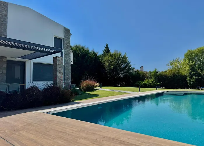 Aqua Sani Willa Filakai Kassandras